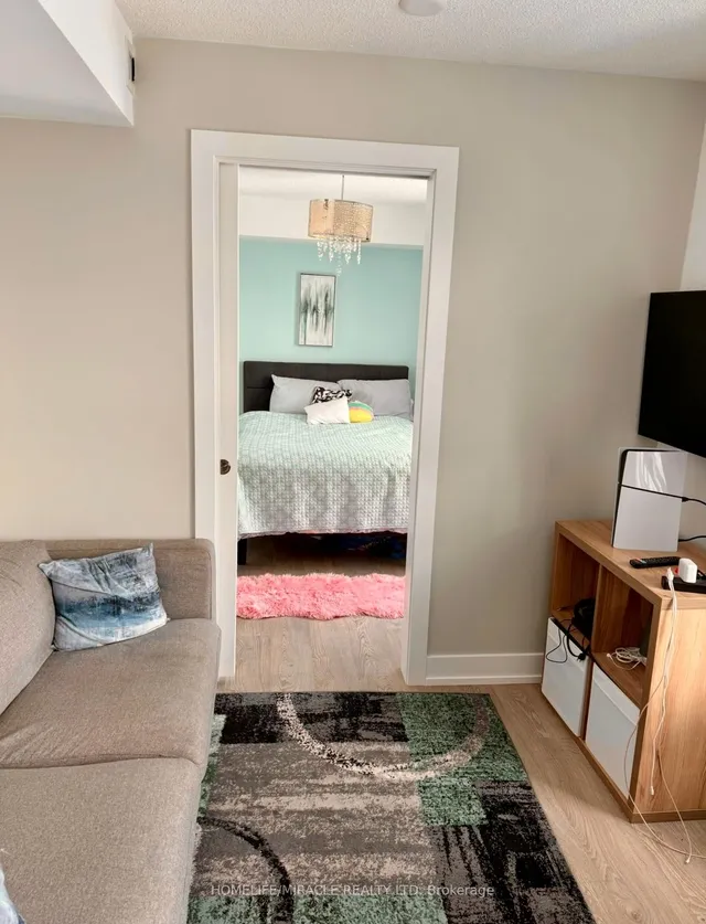 Property image - 9 Mabelle Ave Unit 1123