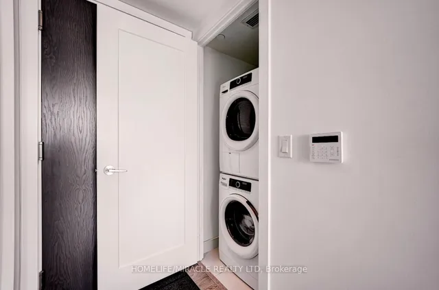 Additional property image - 9 Mabelle Ave Unit 1123