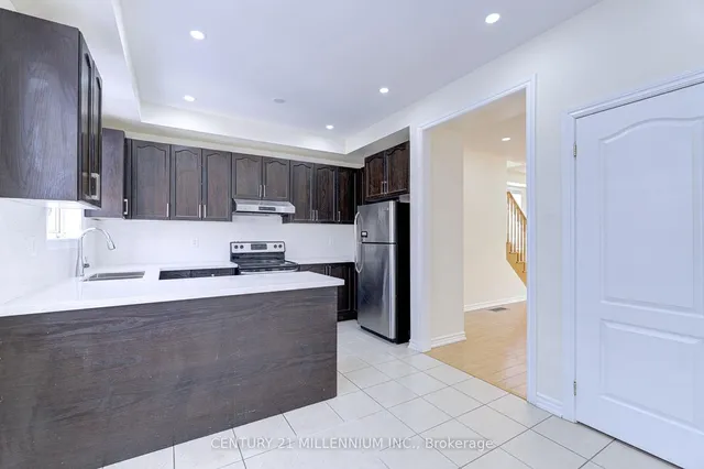 Additional property image - 3 Hobart Gdns