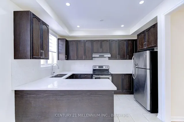 Additional property image - 3 Hobart Gdns