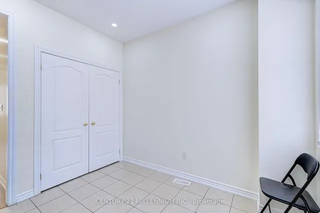 Additional property image - 3 Hobart Gdns