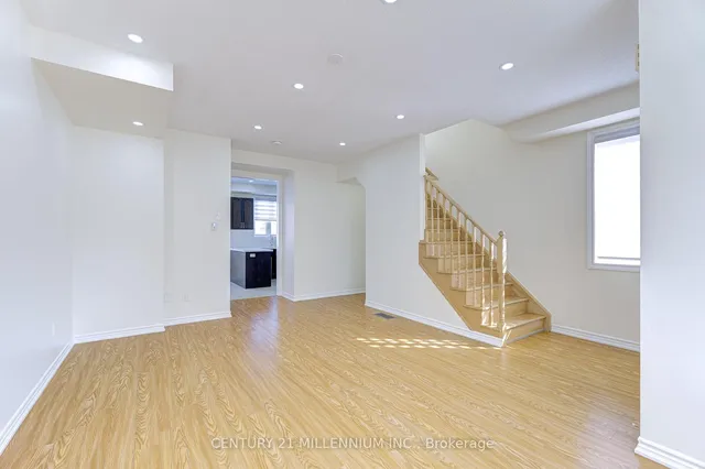Additional property image - 3 Hobart Gdns