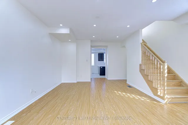 Additional property image - 3 Hobart Gdns