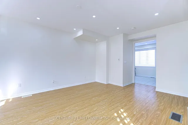 Additional property image - 3 Hobart Gdns