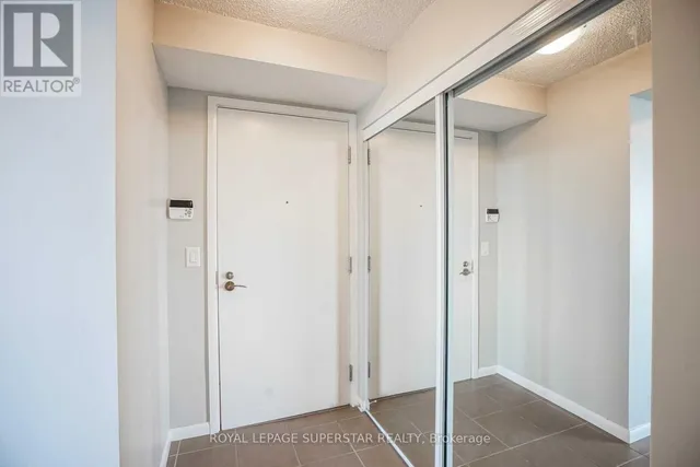 Additional property image - 830 Lawrence Ave Unit 1611