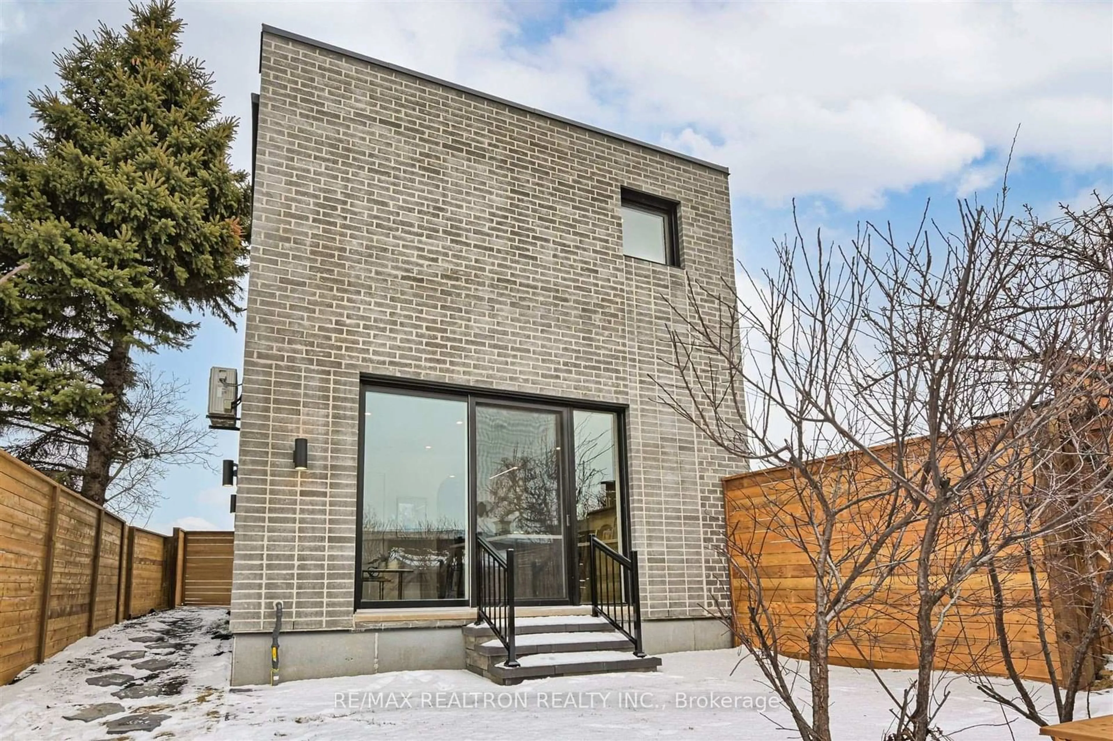 Home with brick exterior material, building for 421 Silverthorn Ave, Toronto Ontario M6M 3H1