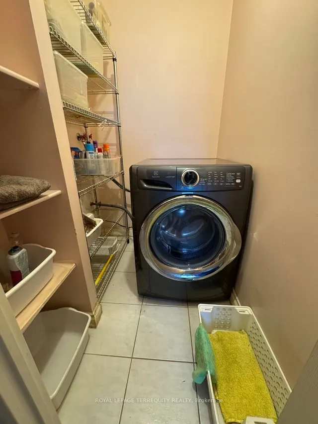 Additional property image - 236 Albion Rd Unit 1012