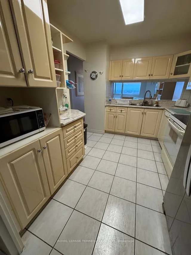 Additional property image - 236 Albion Rd Unit 1012