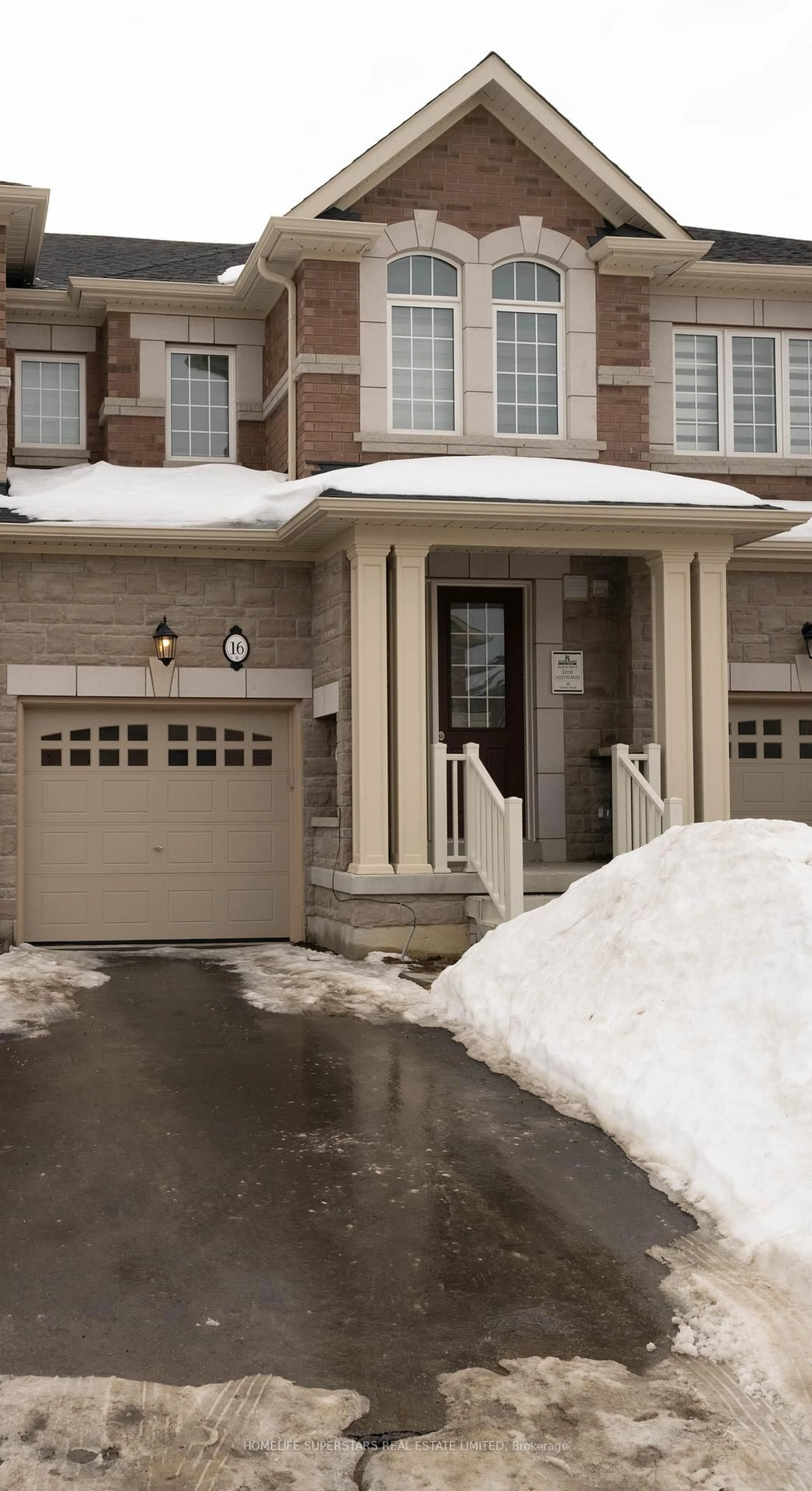 Unknown for 16 Gosset Rd, Brampton Ontario L7A 0C3