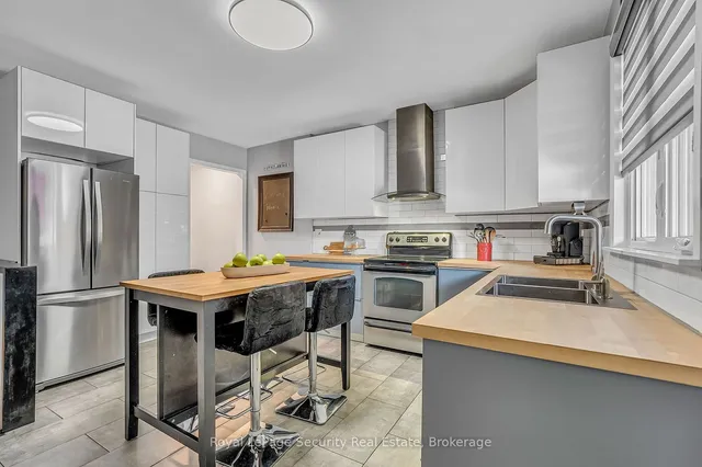 Additional property image - 274 Nairn Ave