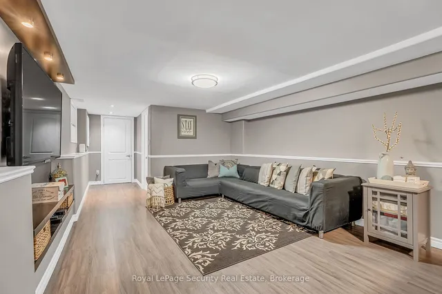 Additional property image - 274 Nairn Ave