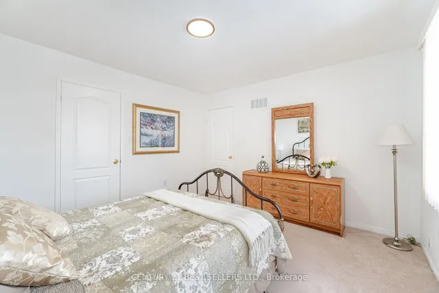Additional property image - 6171 Rowers Cres