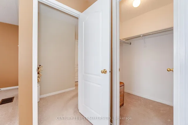 Additional property image - 6171 Rowers Cres