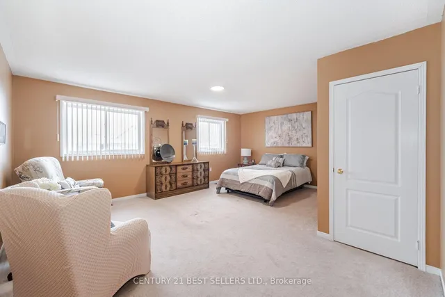 Additional property image - 6171 Rowers Cres