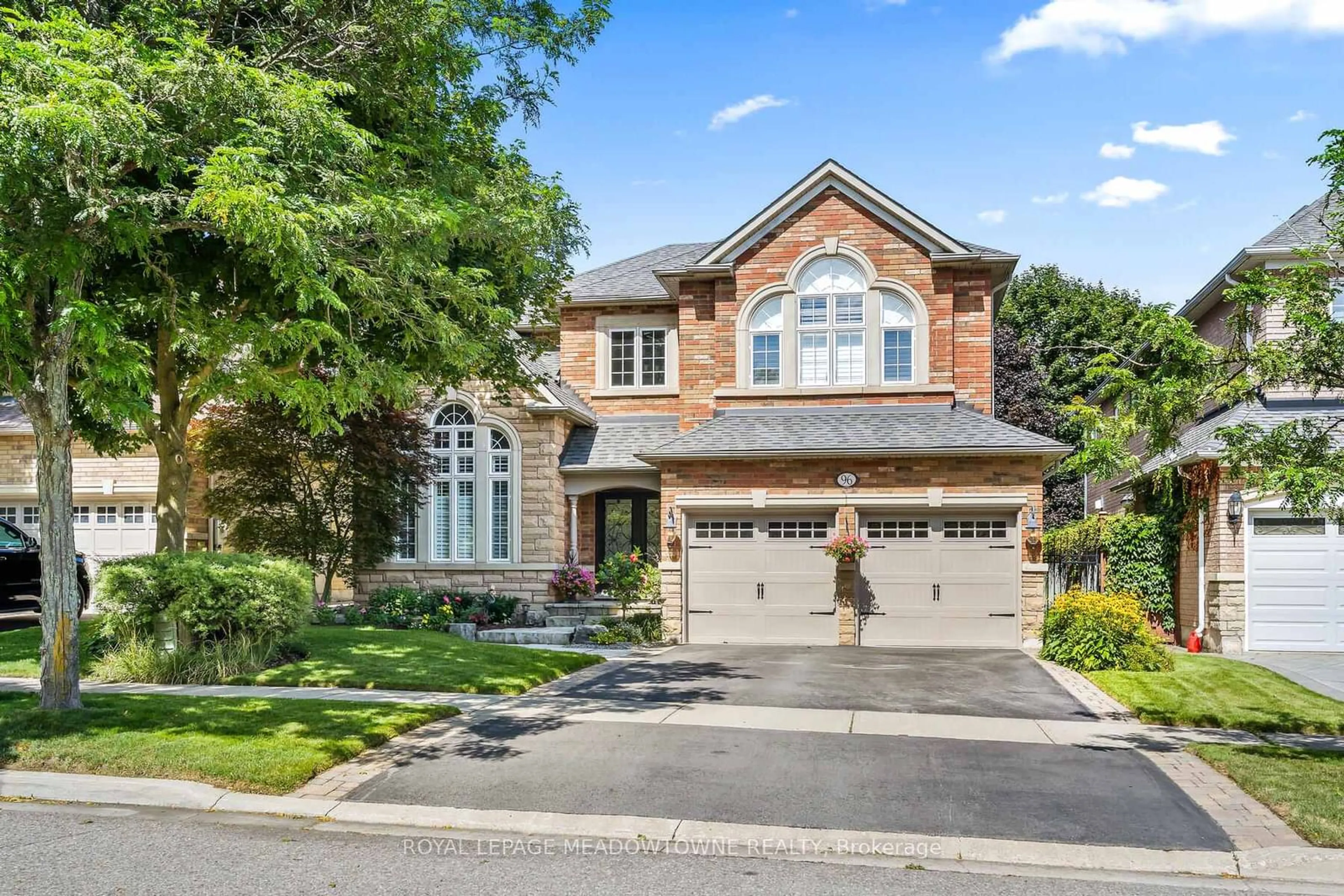 Home with brick exterior material, street for 96 North Ridge Cres, Halton Hills Ontario L7G 6E7