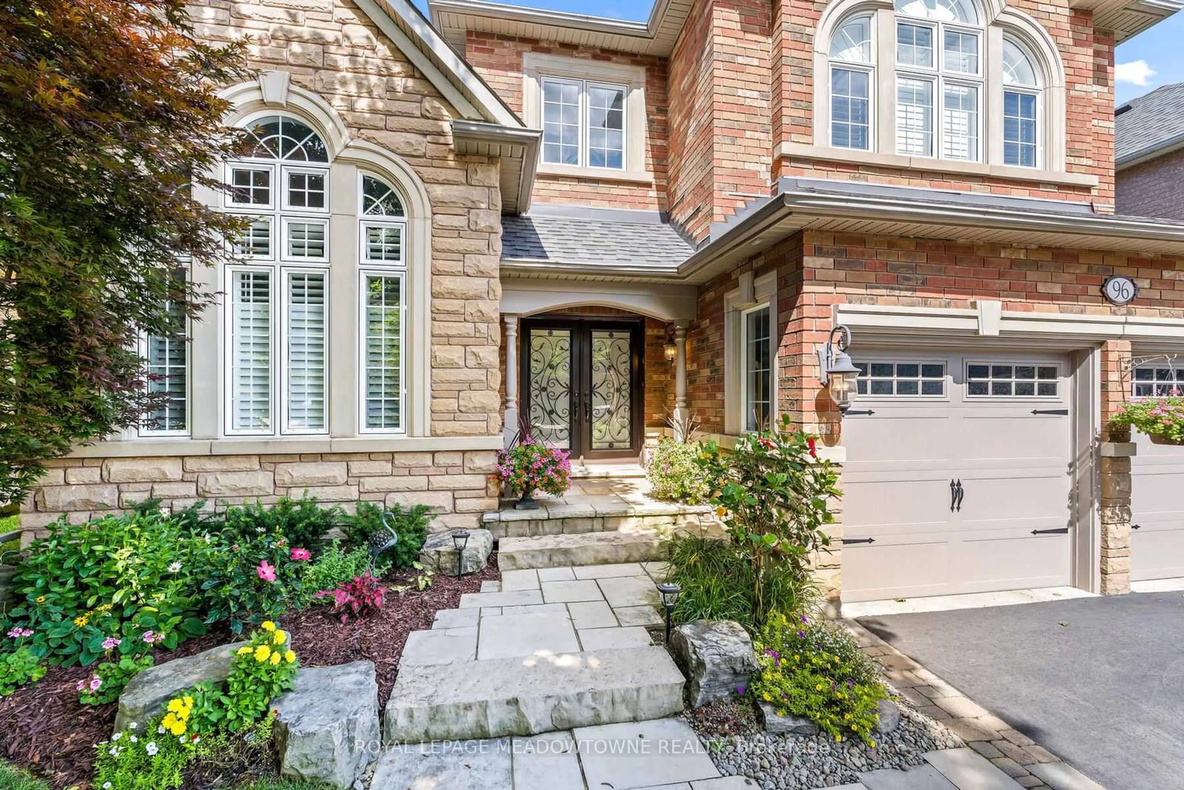 Home with brick exterior material, street for 96 North Ridge Cres, Halton Hills Ontario L7G 6E7