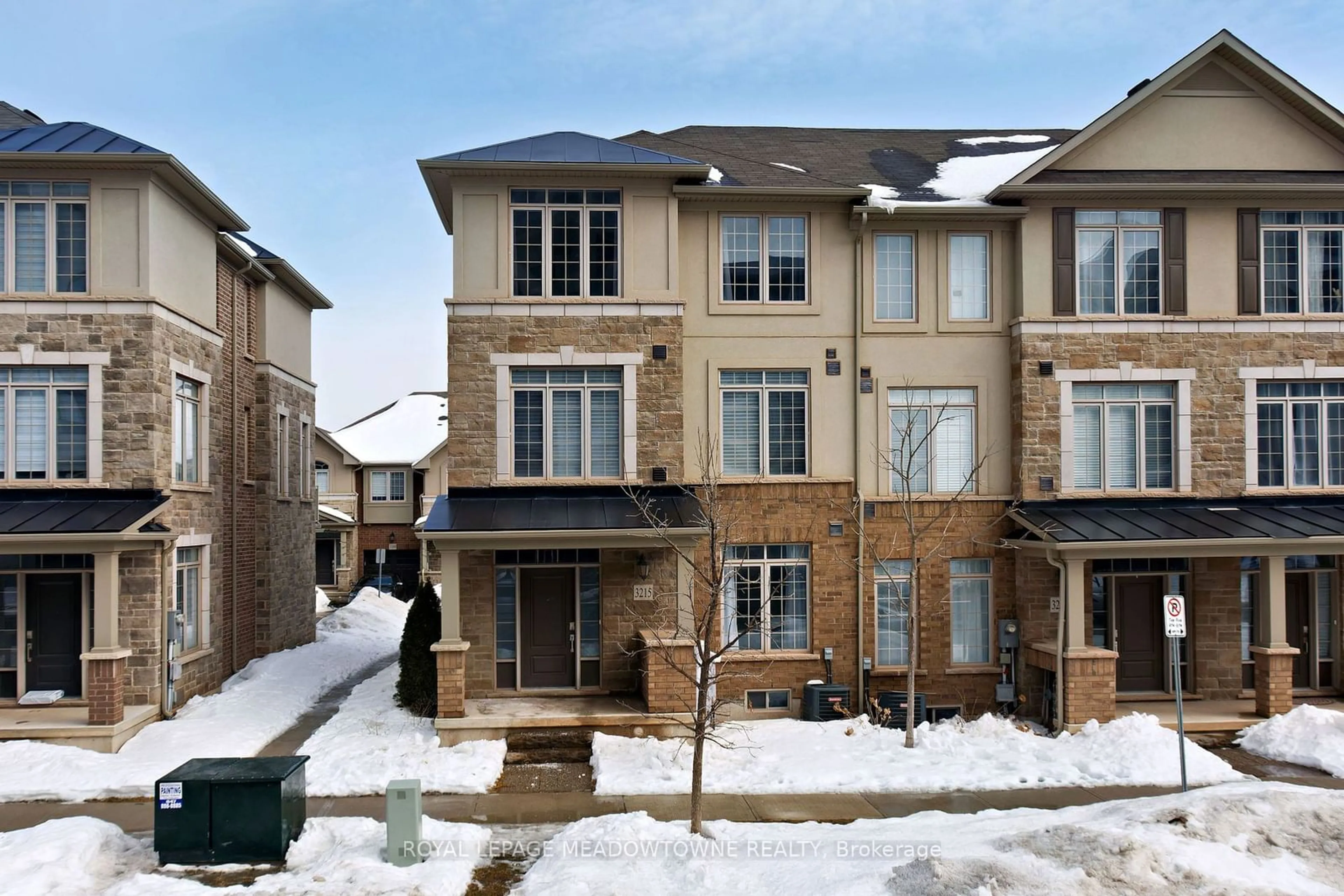 Unknown for 3215 William Coltson Ave, Oakville Ontario L6H 0X1