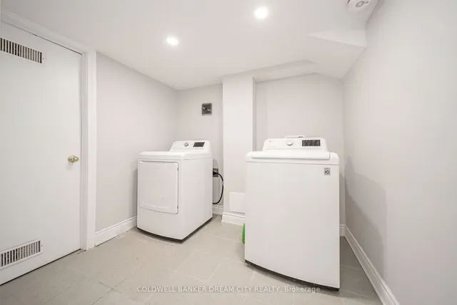 Additional property image - 60 Capistro St