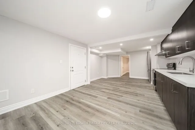 Additional property image - 60 Capistro St