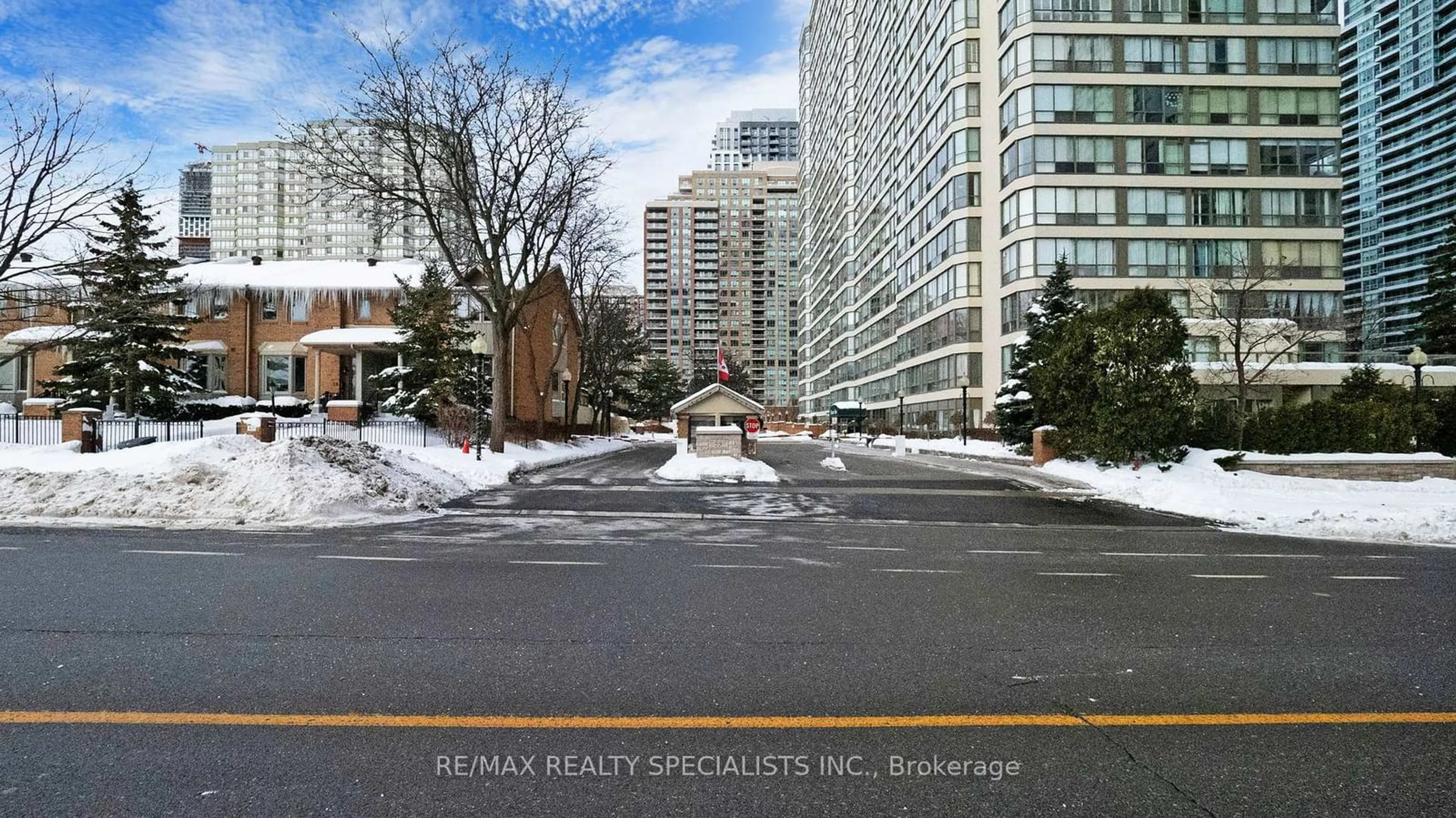 Unknown for 55 Elm Dr #1414, Mississauga Ontario L5B 3Z3