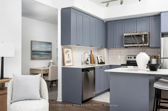 Additional property image - 4025 Hickory Dr Unit 13