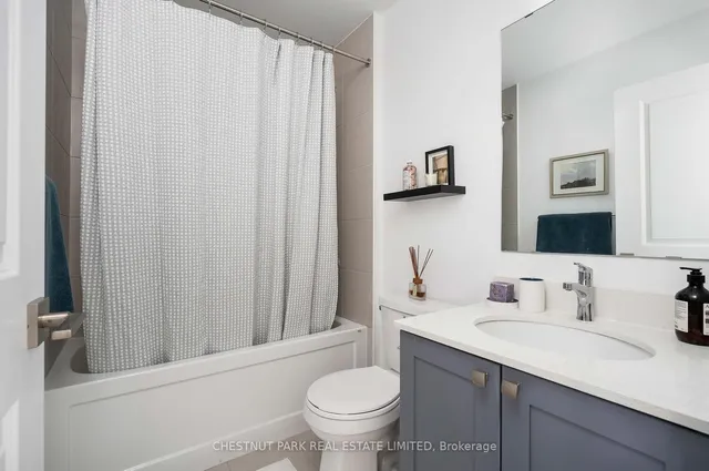 Additional property image - 4025 Hickory Dr Unit 13