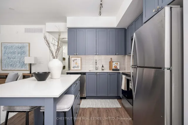 Additional property image - 4025 Hickory Dr Unit 13