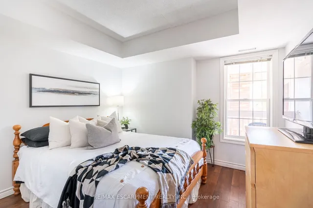 Additional property image - 4015 Kilmer Dr Unit 308