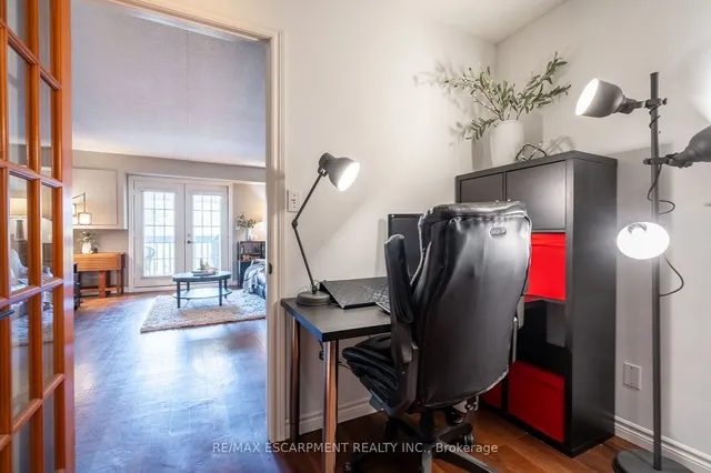 Additional property image - 4015 Kilmer Dr Unit 308