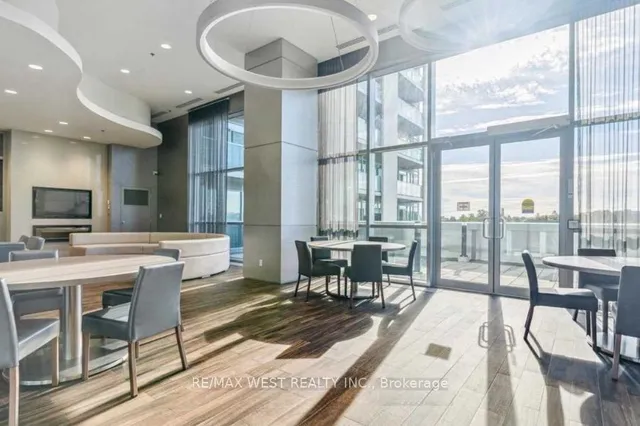 Additional property image - 2093 Fairview St Unit 610