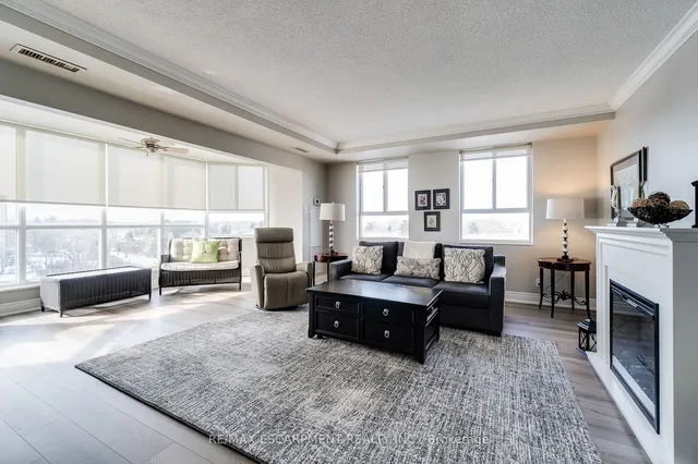 Additional property image - 5280 Lakeshore Rd Unit 801