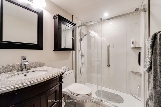 Additional property image - 5280 Lakeshore Rd Unit 801