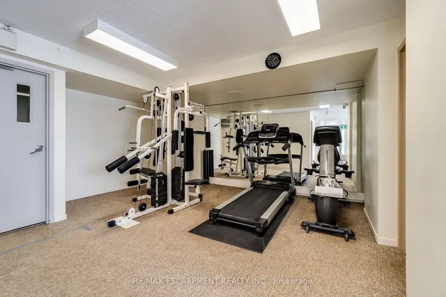 Additional property image - 5280 Lakeshore Rd Unit 801