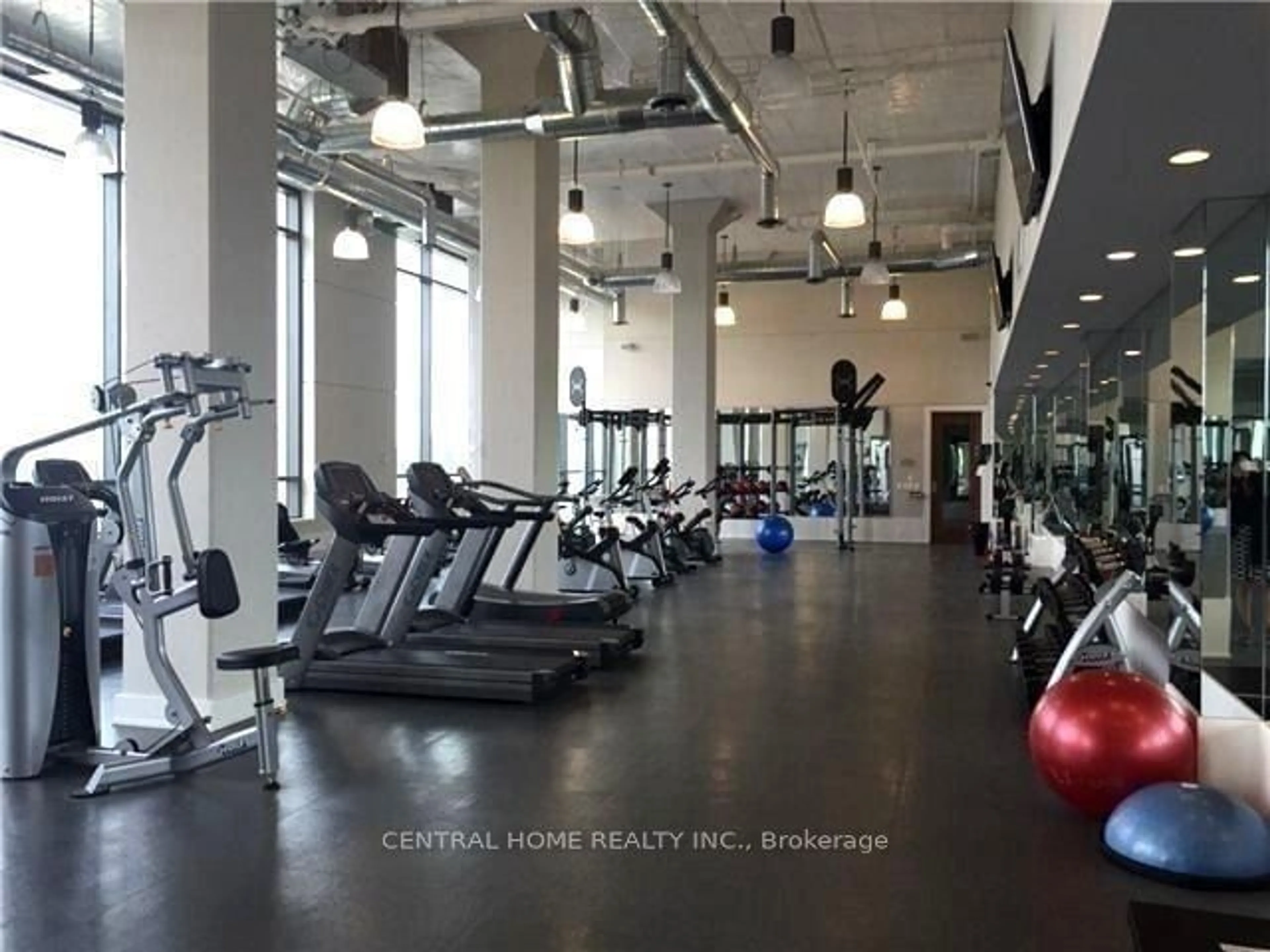 Gym or fitness room for 2220 Lake Shore Blvd #607, Toronto Ontario M8V 0C1