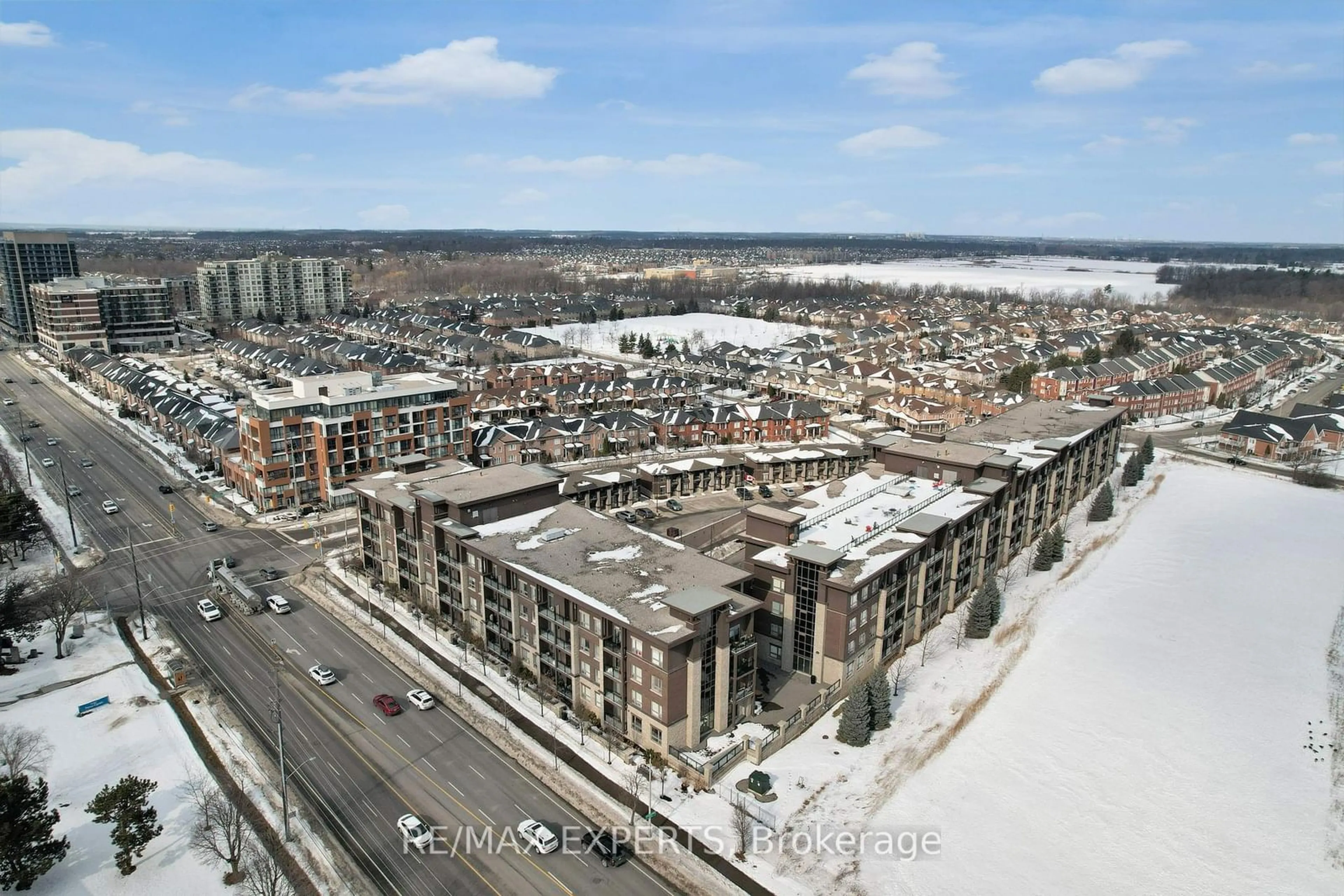 A pic from outside/outdoor area/front of a property/back of a property/a pic from drone, city buildings view from balcony for 5010 Corporate Dr #120, Burlington Ontario L7L 0H6