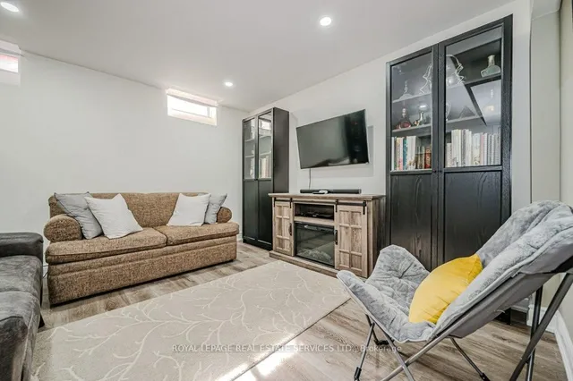 Additional property image - 2022 Atkinson Dr Unit 39