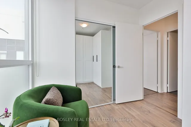 Additional property image - 1461 Lawrence Ave Unit 2109