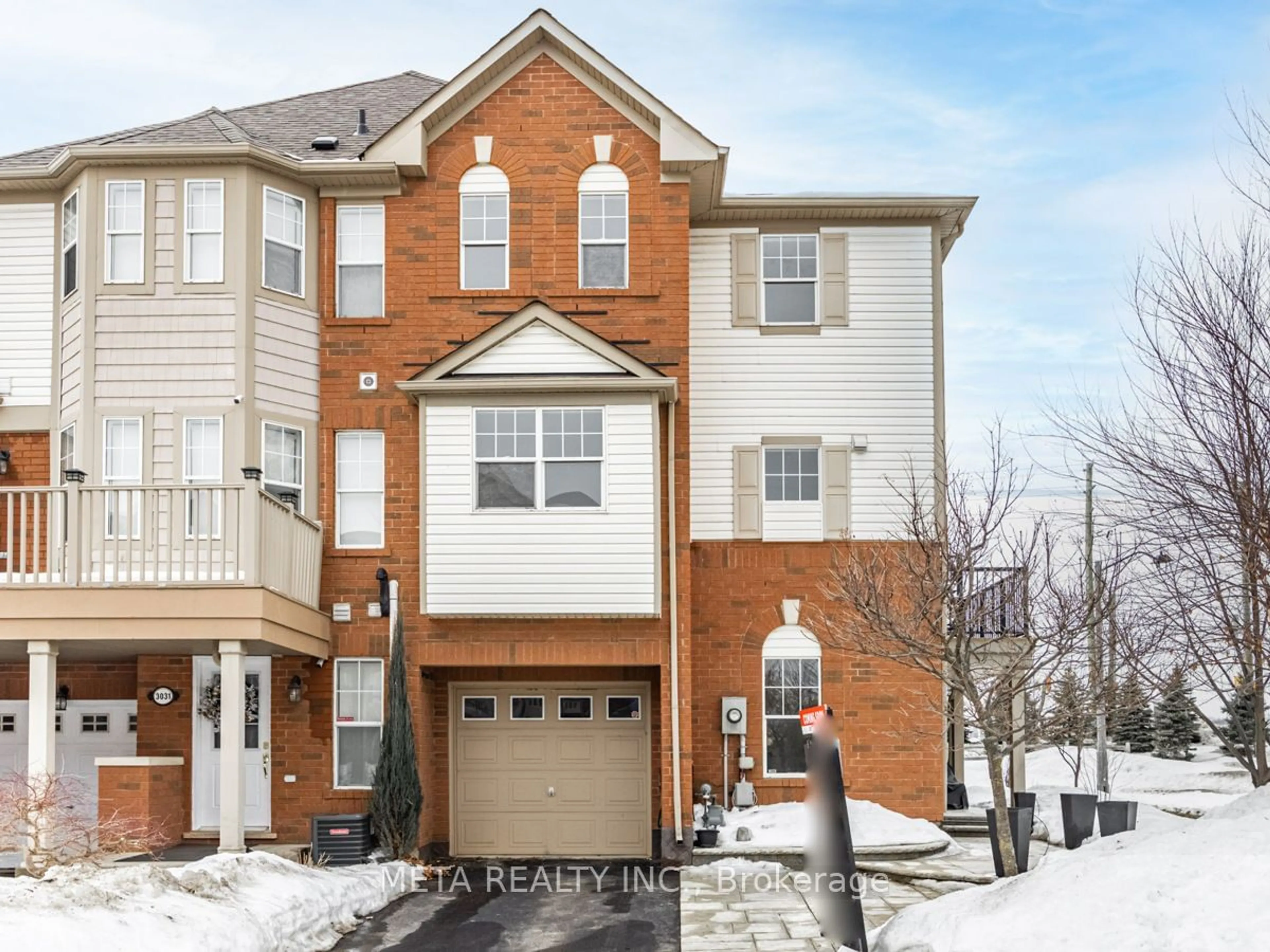 Home with brick exterior material, street for 3135 Stornoway Circ, Oakville Ontario L6M 5H9