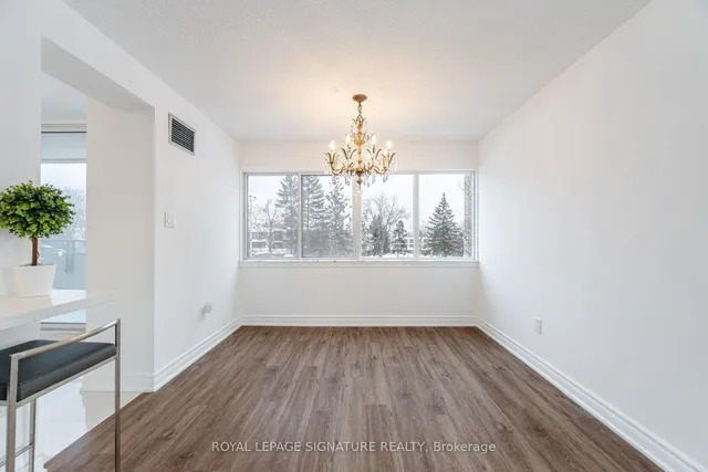 Additional property image - 1300 Mississauga Valley Blvd Unit 211