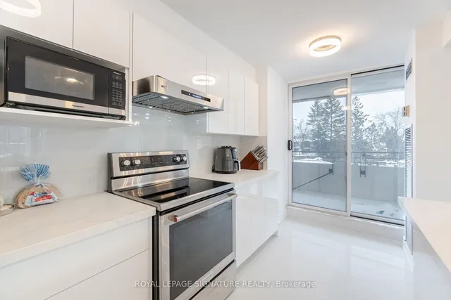 Additional property image - 1300 Mississauga Valley Blvd Unit 211