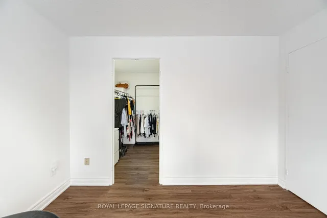 Additional property image - 1300 Mississauga Valley Blvd Unit 211