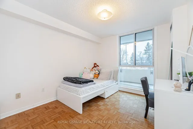 Additional property image - 1300 Mississauga Valley Blvd Unit 211