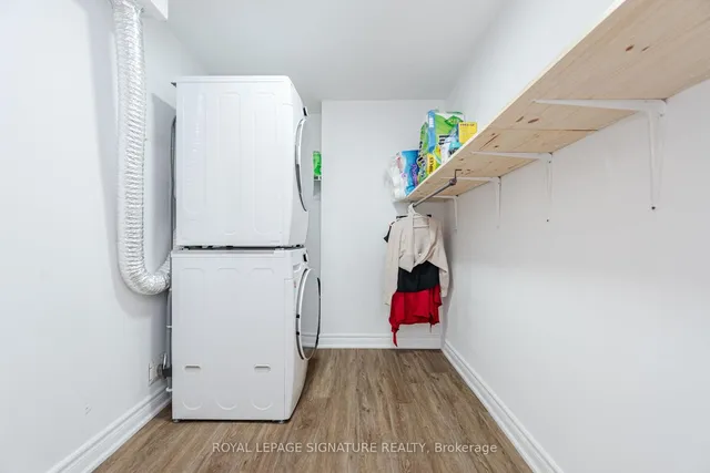 Additional property image - 1300 Mississauga Valley Blvd Unit 211