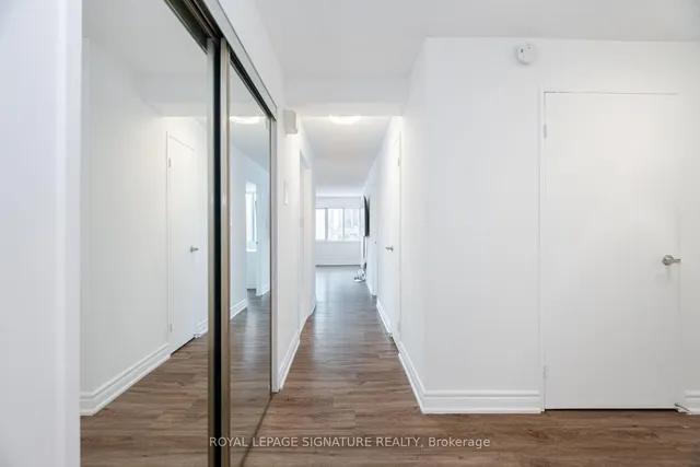 Additional property image - 1300 Mississauga Valley Blvd Unit 211