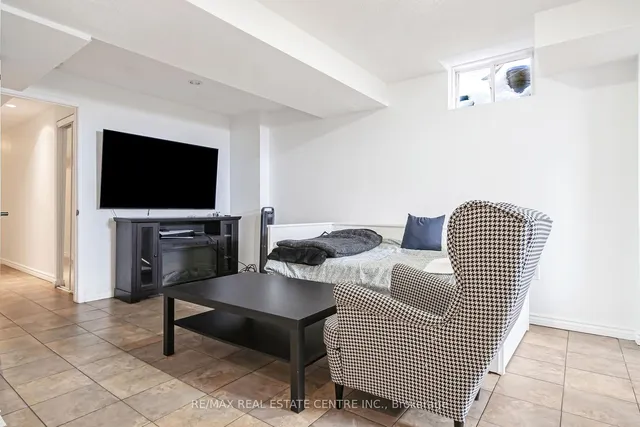 Additional property image - 21 Father Tobin Rd