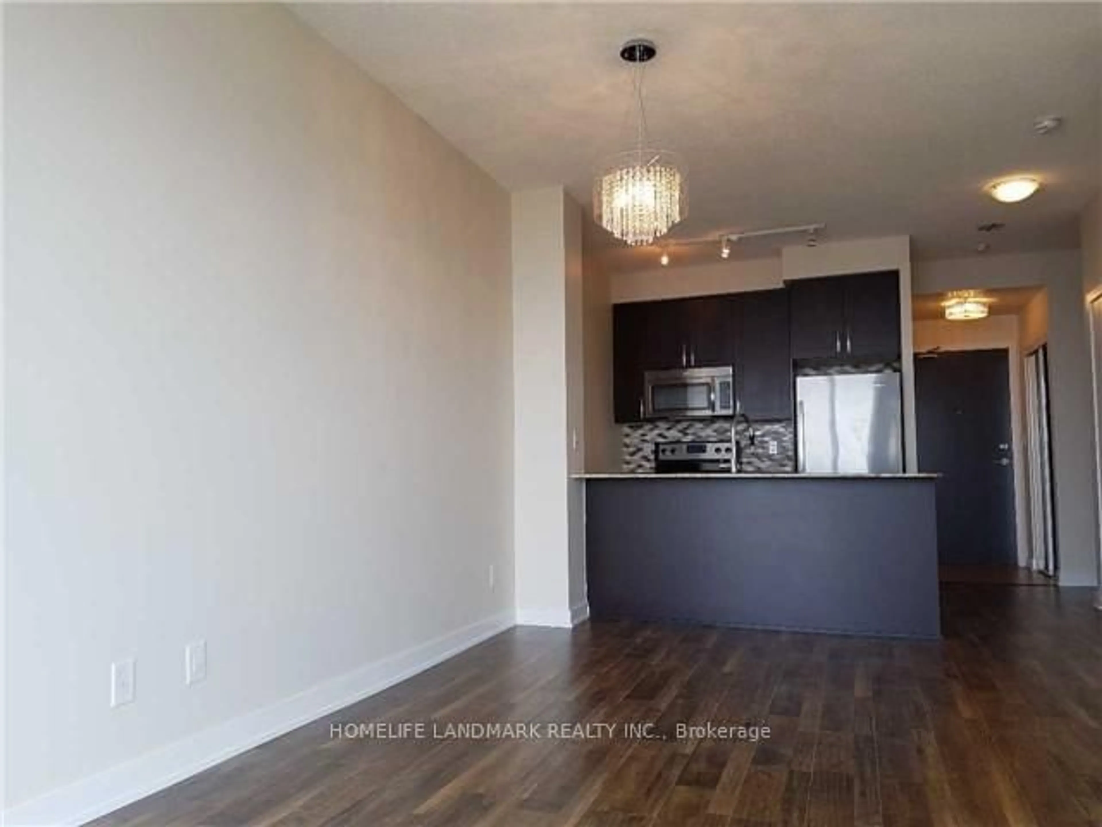 A pic of a room for 4070 Confederation Pkwy #4208, Mississauga Ontario L5B 0E9