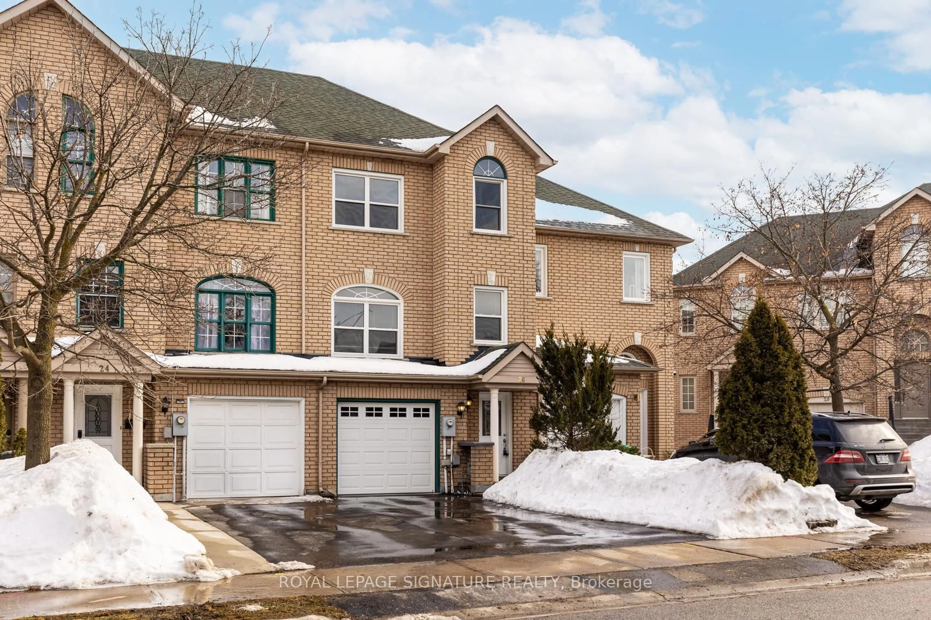 Home with brick exterior material, street for 26 Provincial Pl, Brampton Ontario L6S 6C5