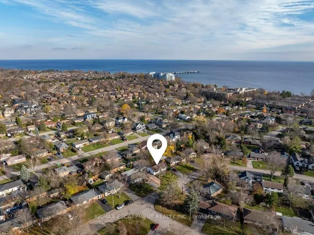 Additional property image - 5470 Randolph Cres