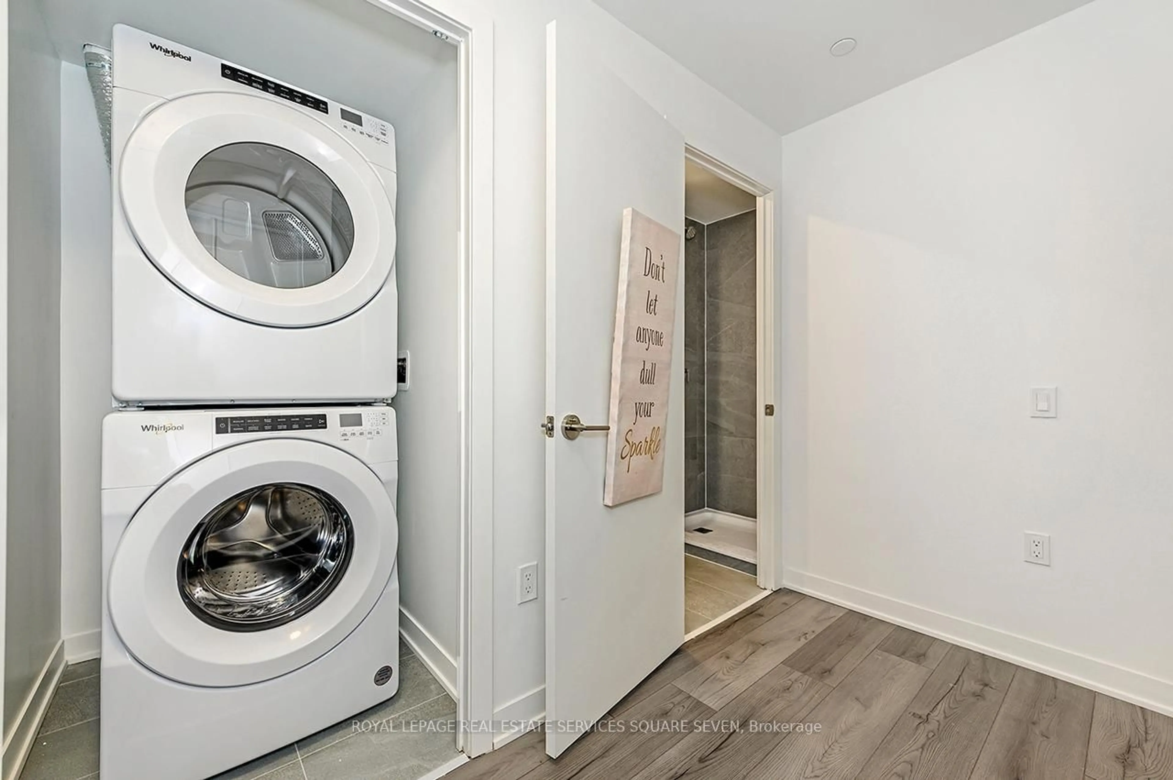 Laundry room for 395 Dundas St #820, Oakville Ontario L6M 4M2