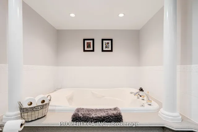 Additional property image - 4265 Westminster Pl
